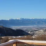 Chalet Mont-reve *